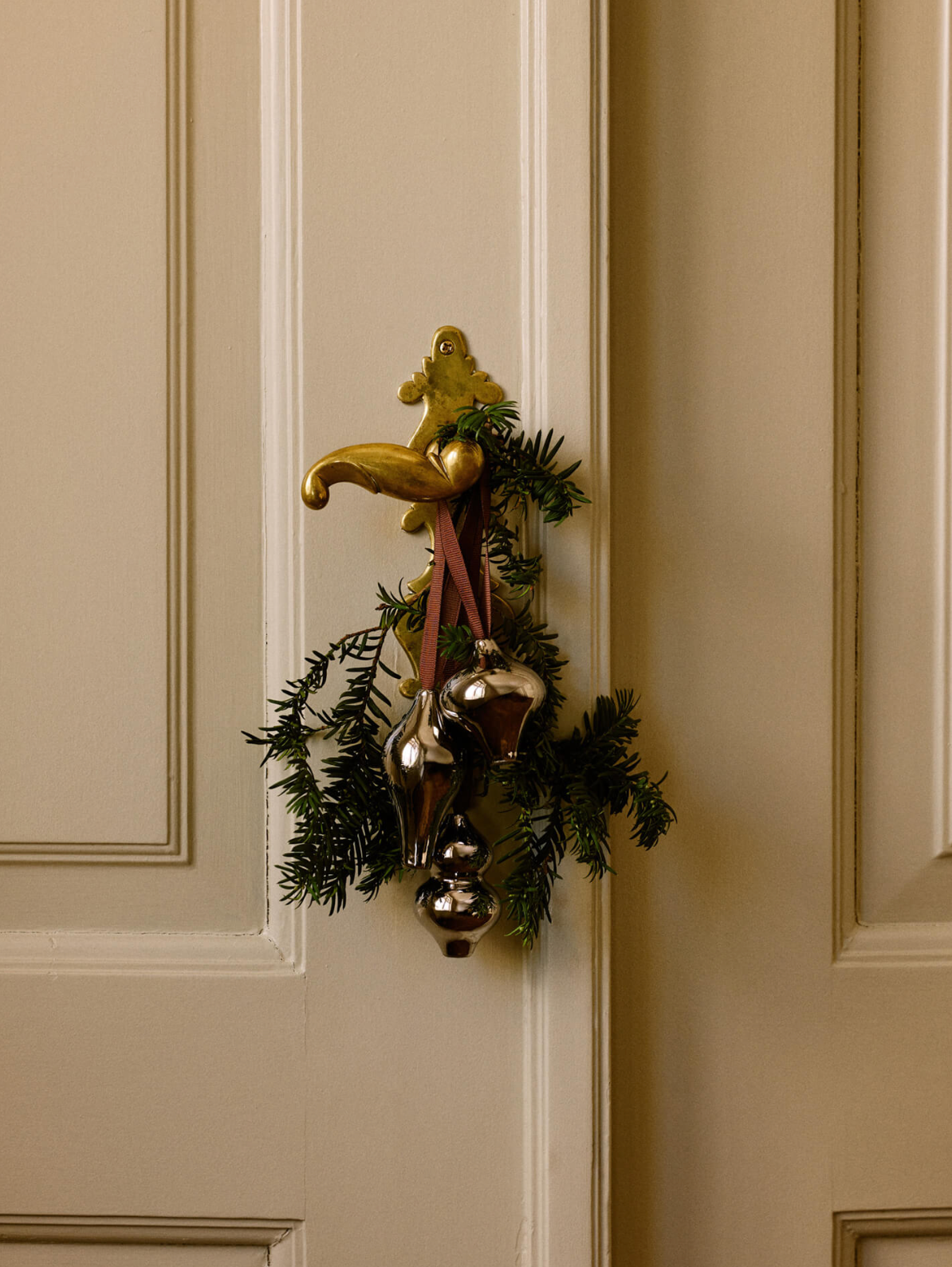 Komo Ornaments