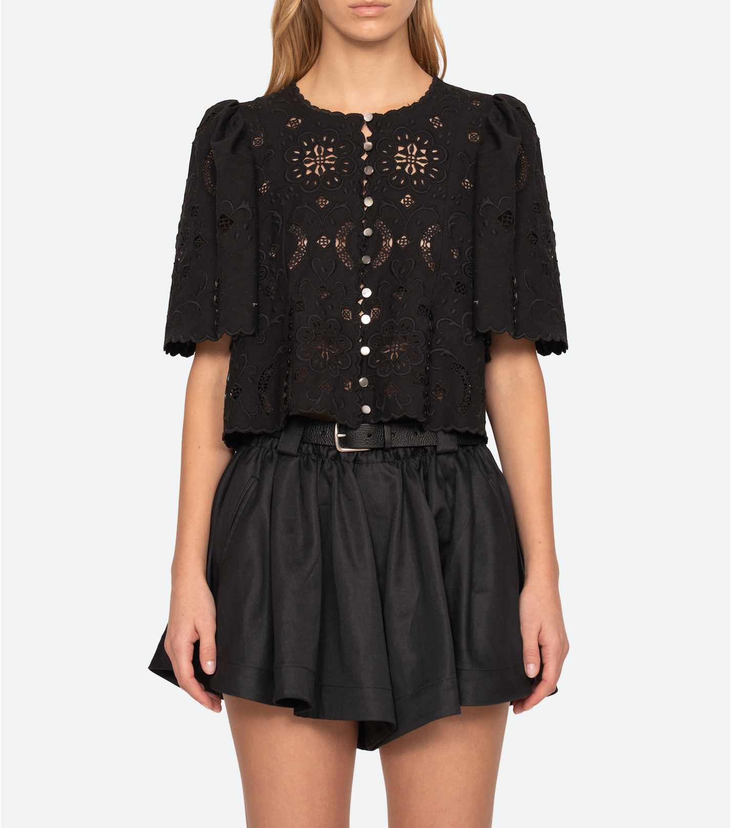 Gardener Embroidery Top BLACK