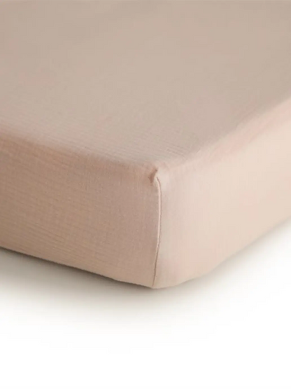 muślinowe prześcieradło Mushie BÉBÉ Concept