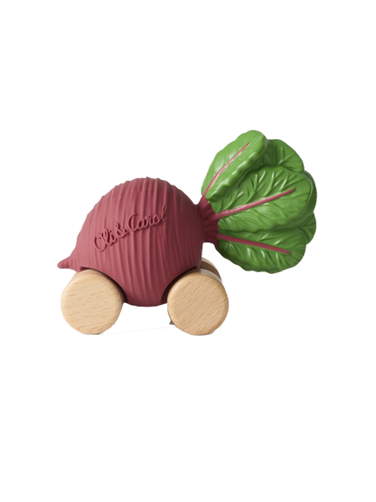 Pierwszy samochodzik z kauczuku Oli &amp; Carol BÉBÉ Concept 