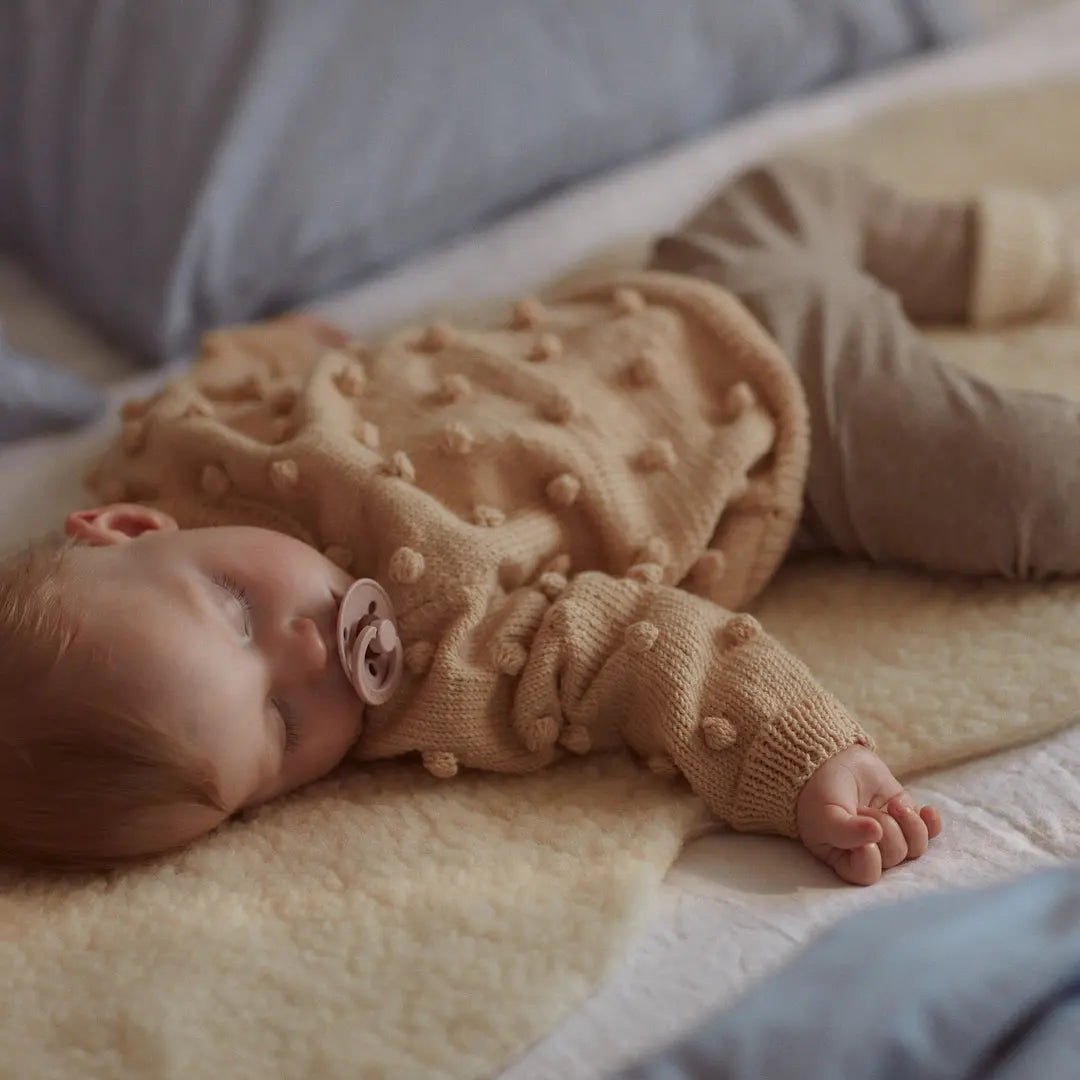 sweterek popcorn z wełny merino Mille Family BÉBÉ Concept