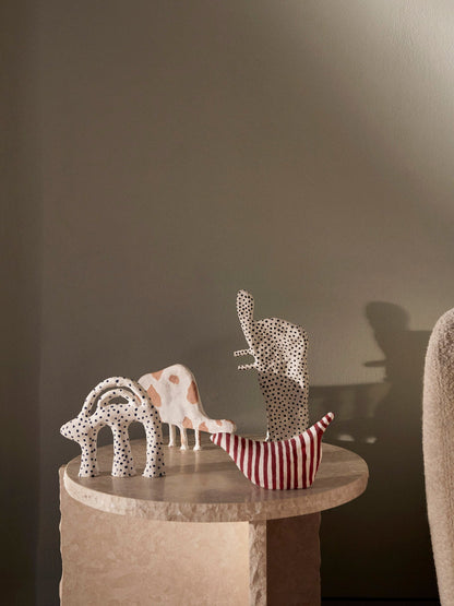 Dekoracyjna rzeźba papier mâché Ferm Living BÉBÉ Concept 