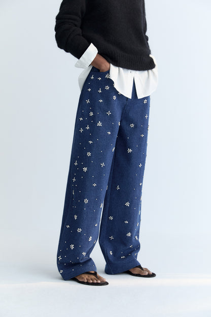 Spodnie denimowe zdobione kryształkami Lia Woman Pant BLUE DENIM