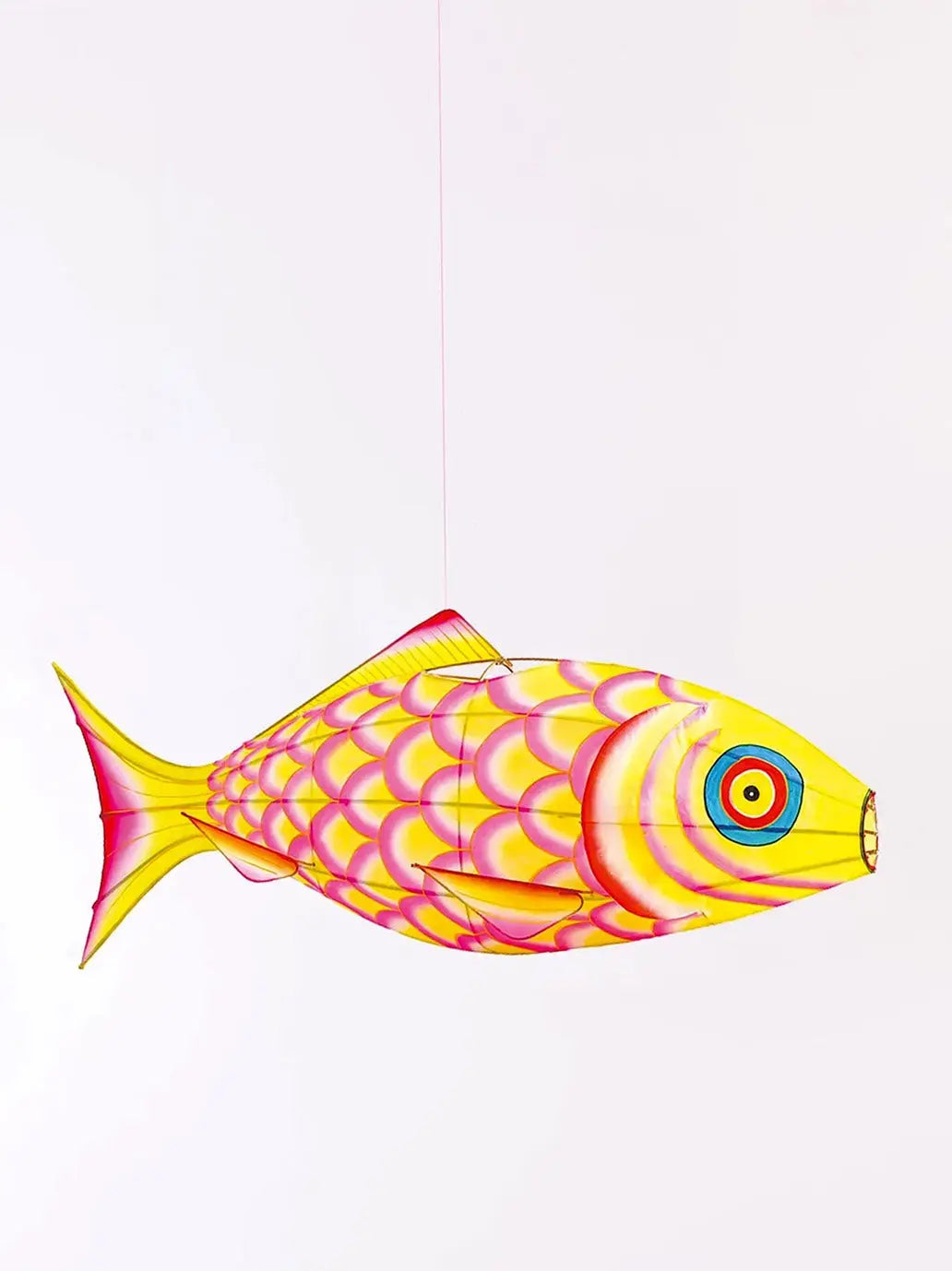 Ręcznie malowany lampion z jedwabiu Small Carp Petit Pan BÉBÉ Concept 