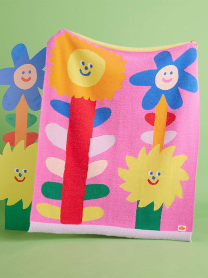 Miękki kocyk z kolorowym wzorem Halcyon Nights BÉBÉ Concept 