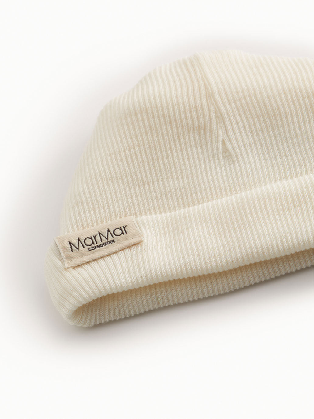 Czapeczka niemowlęca z merino Aiko Rib MarMar Copenhagen BÉBÉ Concept 