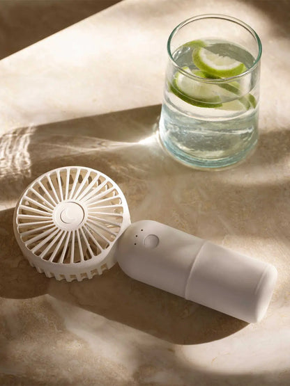 Przenośny wiatrak Mini Fan Moonboon BEBE Concept 