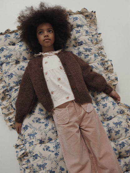 Doudou-Strickjacke CHATAIGNE