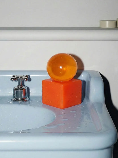 OBA Soap Matias Moellenbach BEBE Concept 