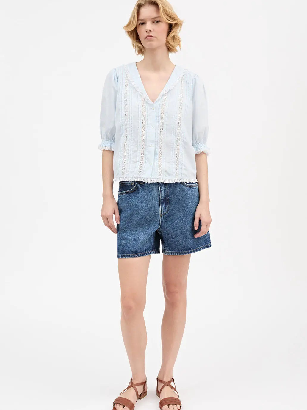 Magnolia short sleeve blouse SKALL STUDIO BEBE Concept 