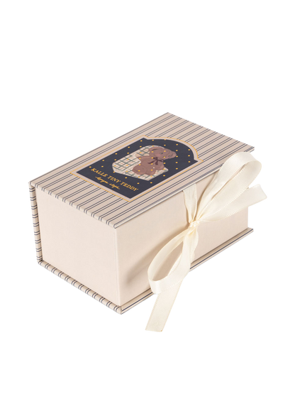 Miniaturowy misio w pudełku My Tiny Teddy Konges Slojd BÉBÉ Concept 