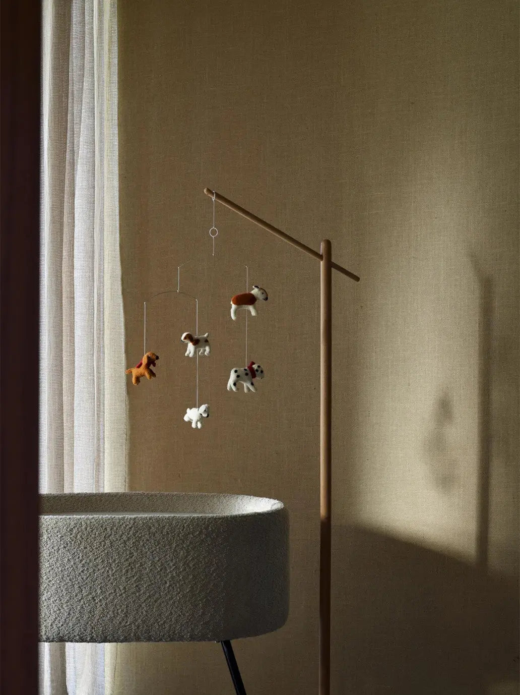 Drewniany stojak Wooden Stand For Mobile Quax BEBE Concept 