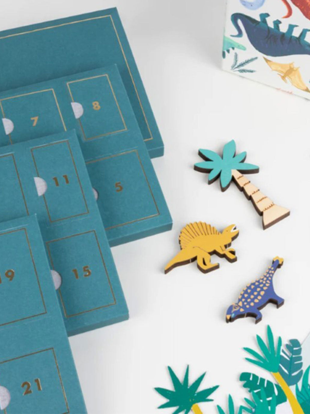 Kalendarz Adwentowy w walizce Meri Meri BÉBÉ Concept 