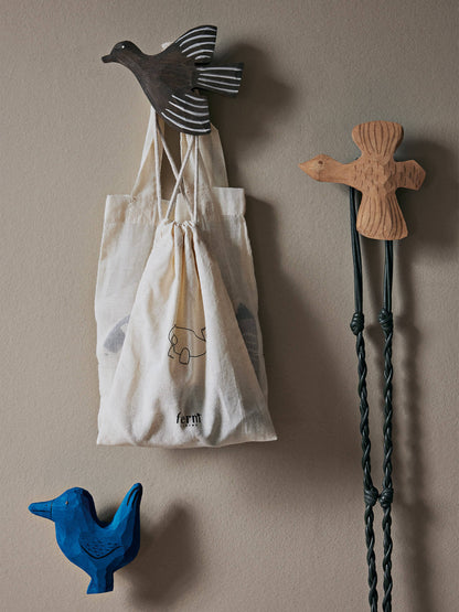 Drewniany haczyk ścienny Bird Hook Ferm Living BÉBÉ Concept
