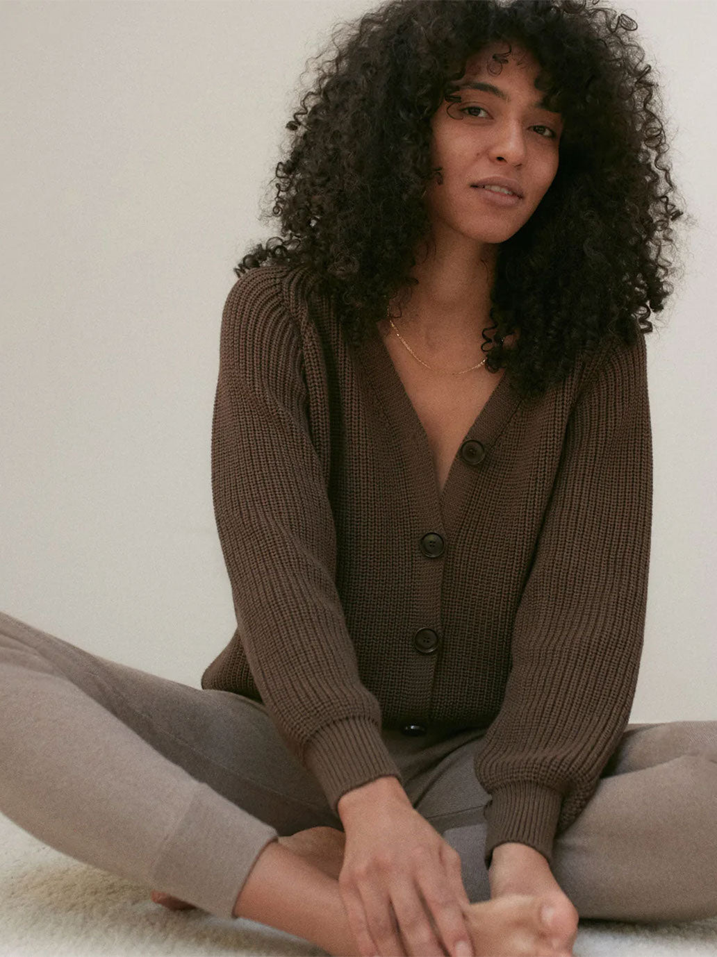 Damskie spodnie joggery z wełny merino Mille Family BÉBÉ Concept 