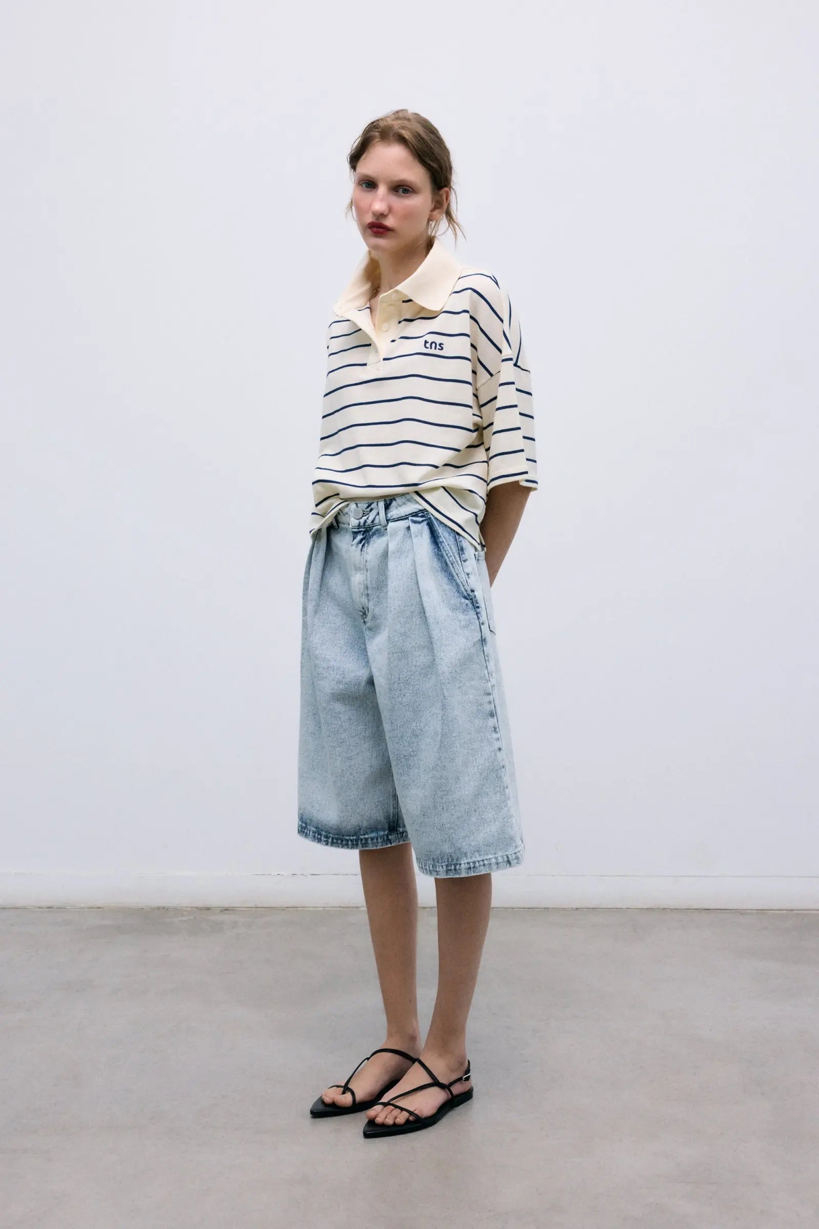 TNS Denim Woman Bermuda Bleach Denim The New Society BEBE Concept 