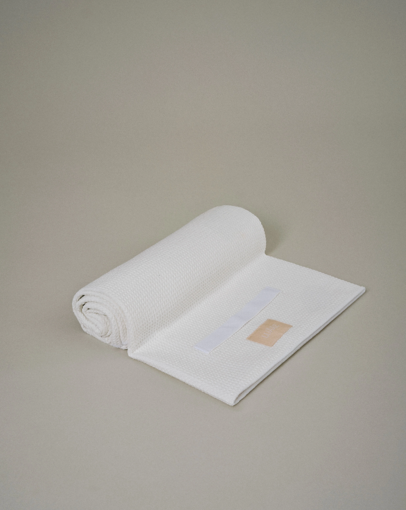 Ręcznik turban do włosów The Hair Hug Towel™ WHITE