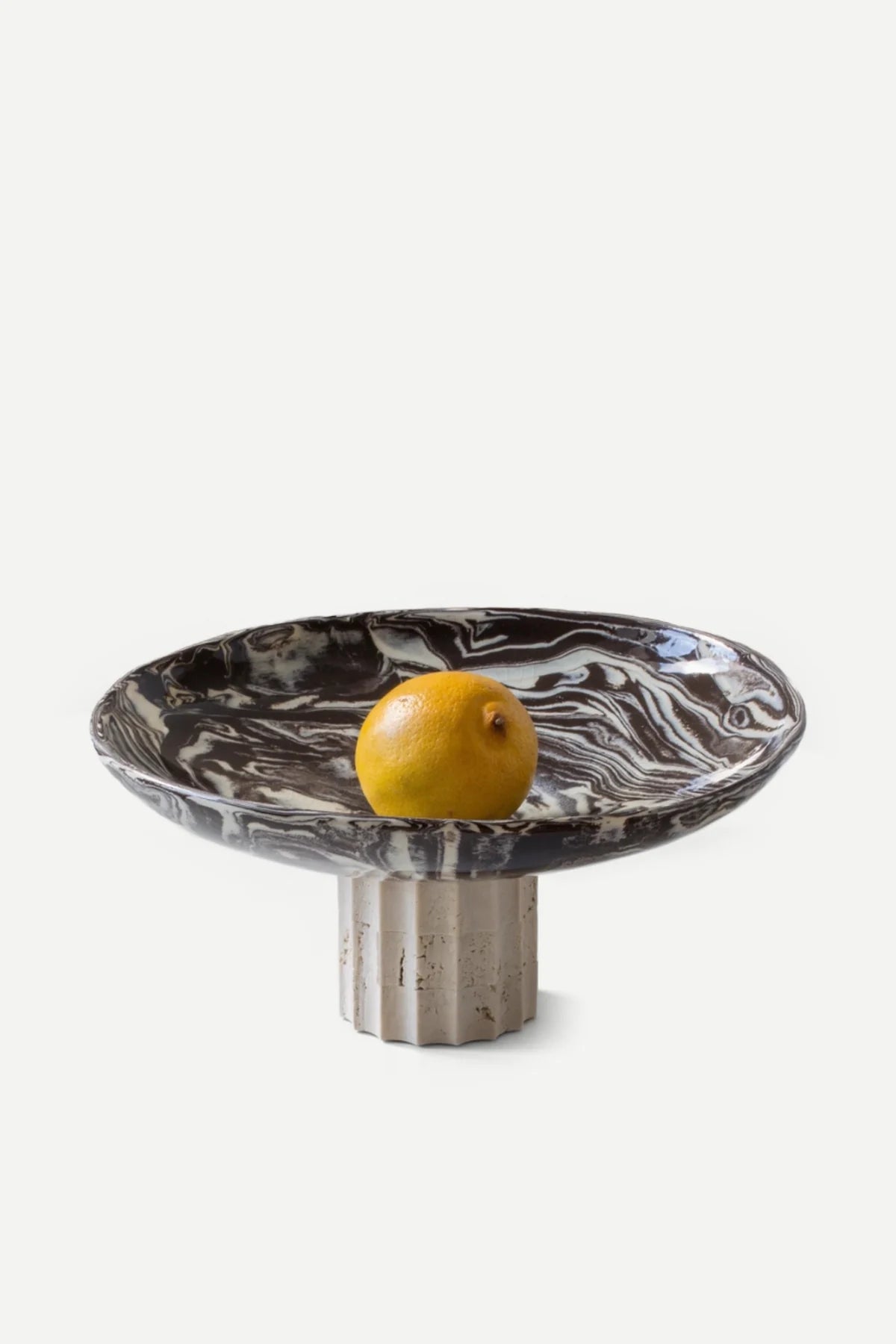 Ceramiczna misa na podstawie z trawertynu JASNY TRAWERTYN