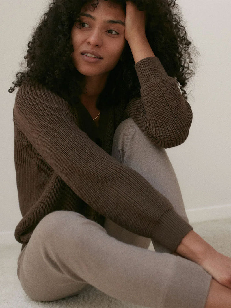 Damskie spodnie joggery z wełny merino Mille Family BÉBÉ Concept 