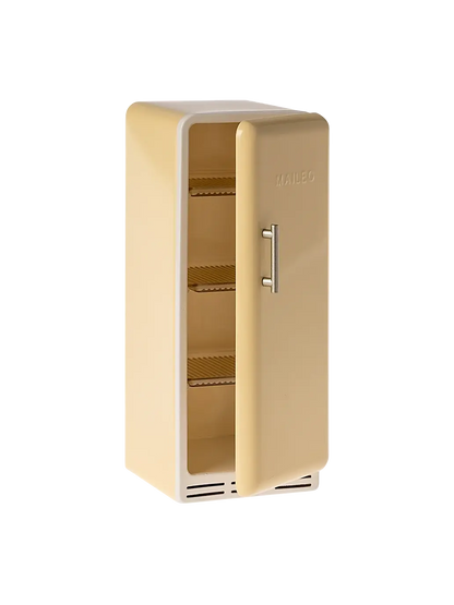 miniaturowa metalowa lodówka Maileg BEBE Concept 