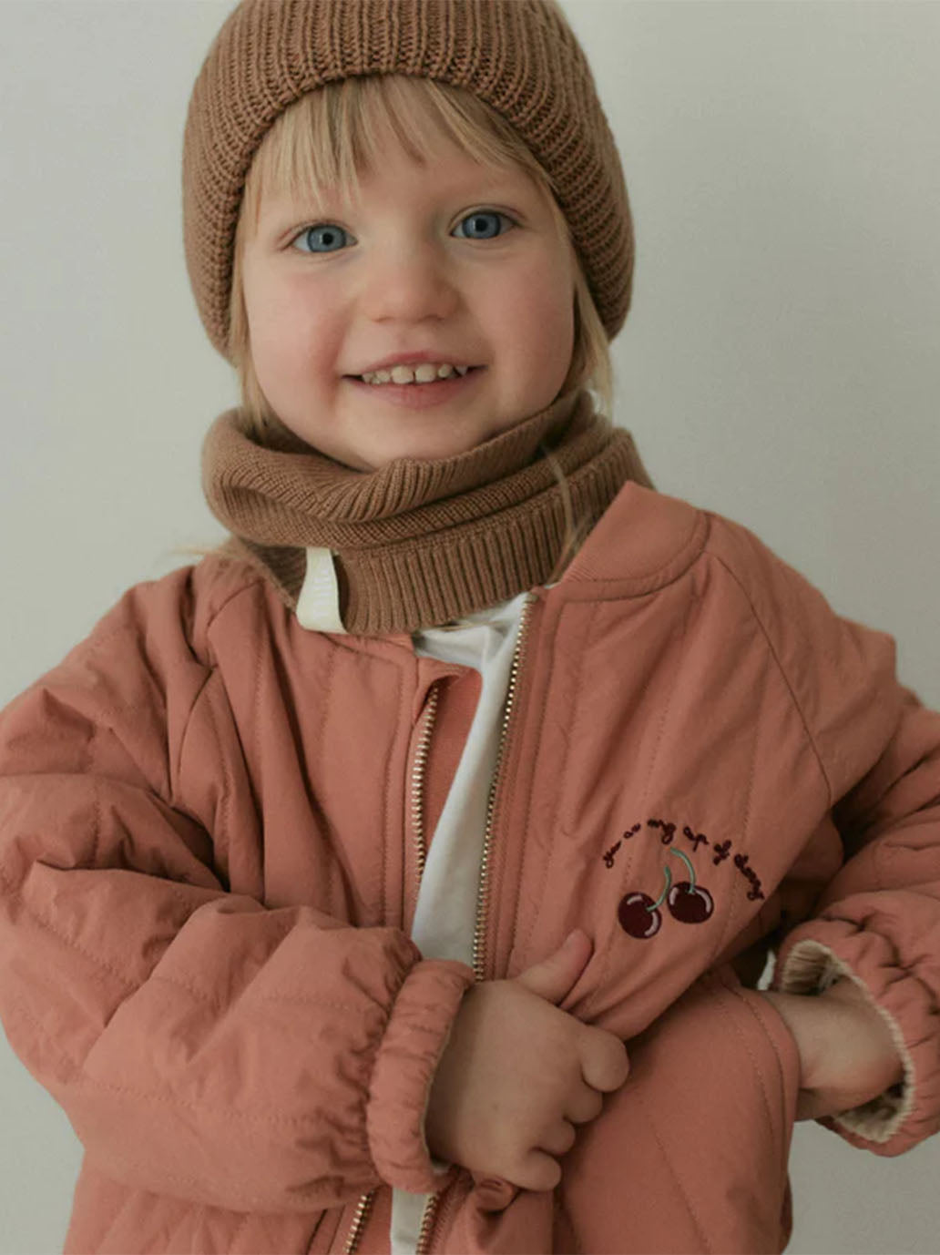 Cienki komin z wełny merino Fine Loop Scarf Mille Family BÉBÉ Concept