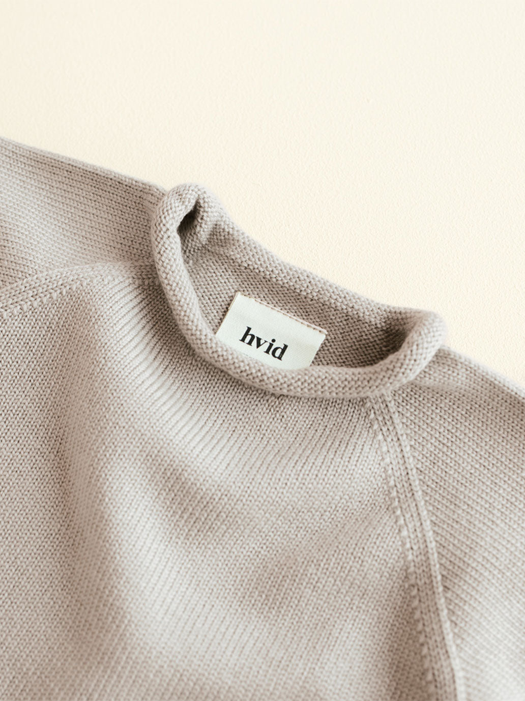 Bezszwowy sweterek z wełny merino Georgette Hvid BÉBÉ Concept 