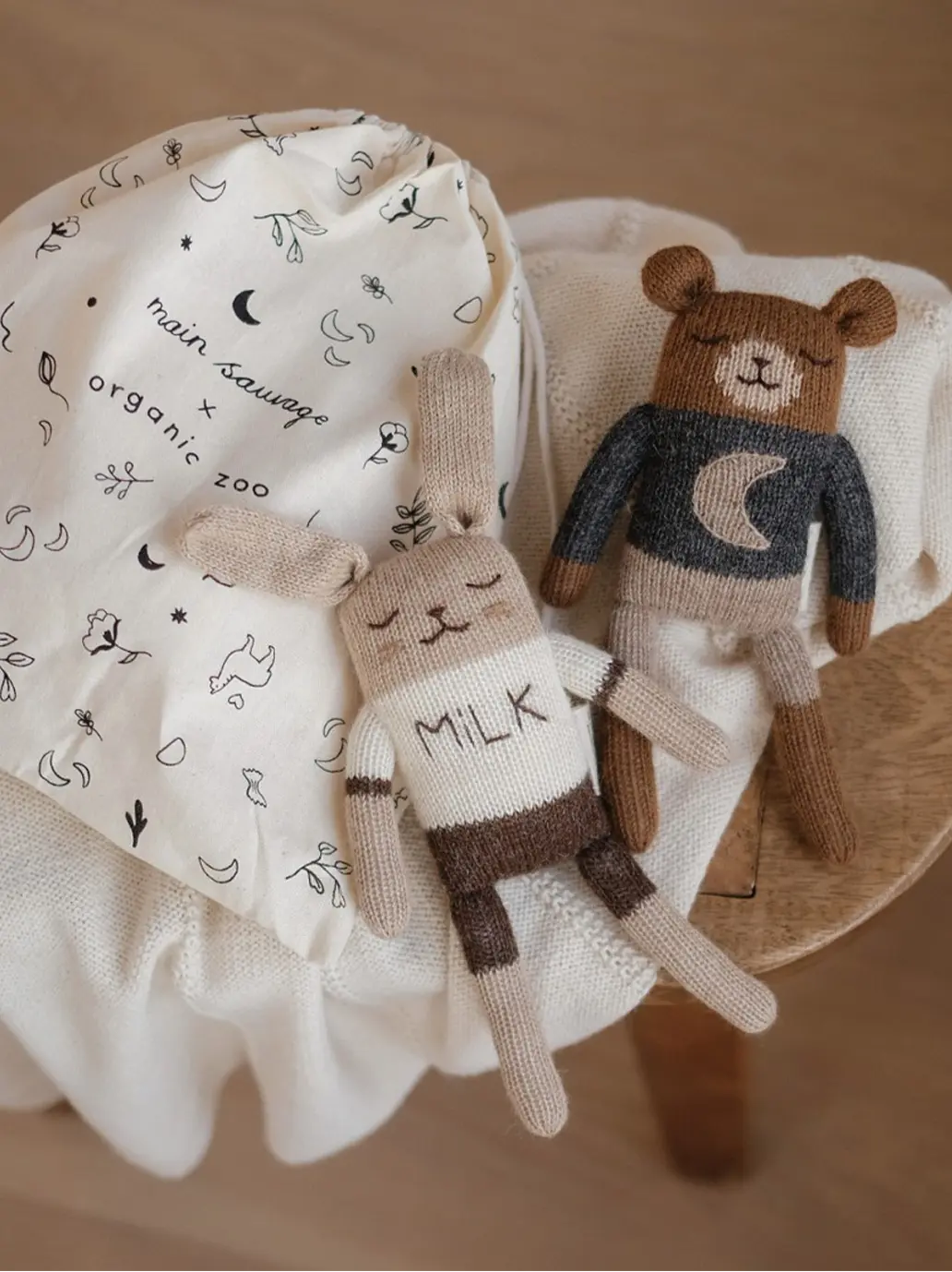 Miękka przytulanka z alpaki Main Sauvage BÉBÉ Concept 