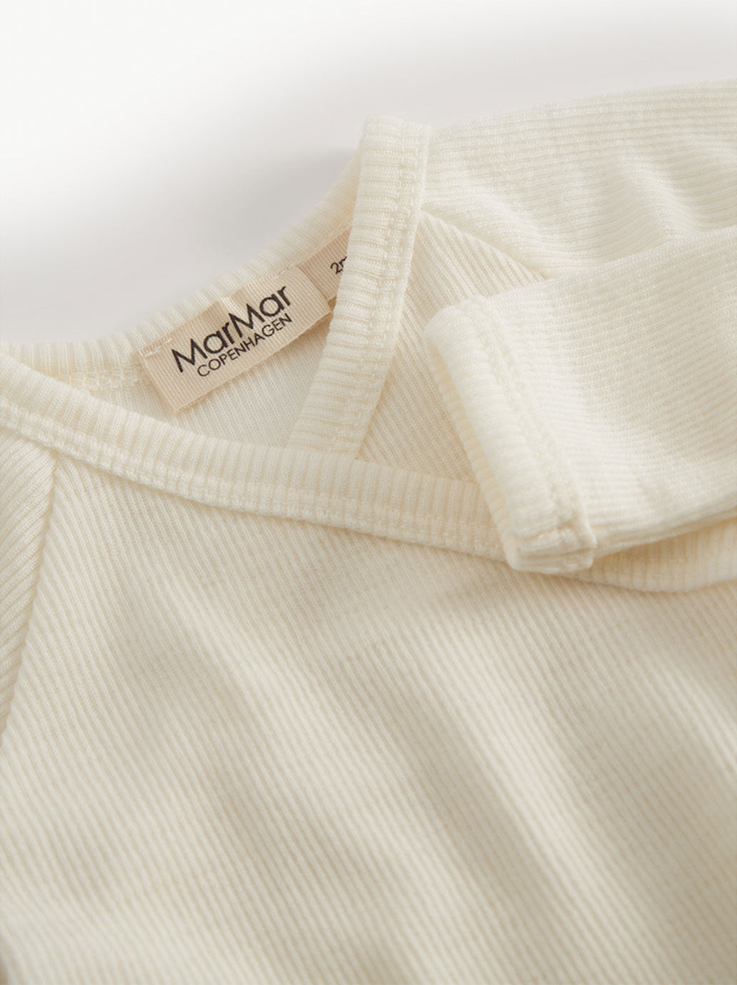 Bluza niemowlęca z merino Tut Wrap Blouse MarMar Copenhagen BÉBÉ Concept 