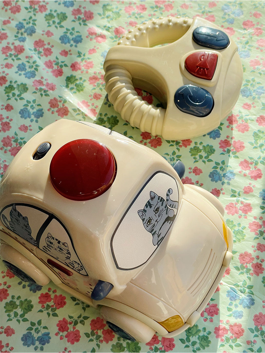 Samochód na pilota dla najmłodszych Konges Slojd BÉBÉ Concept 