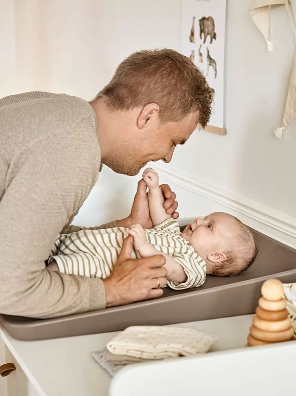 OUTLET Piankowy przewijak Matty kolor Mocca bébé concept BÉBÉ Concept 