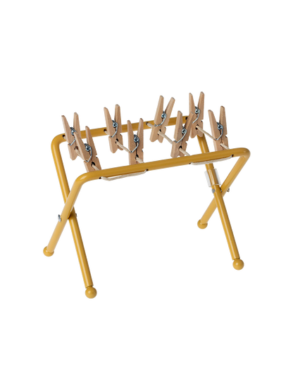 metalowa mini suszarka na pranie z drewnianymi przypinkami Maileg BÉBÉ Concept