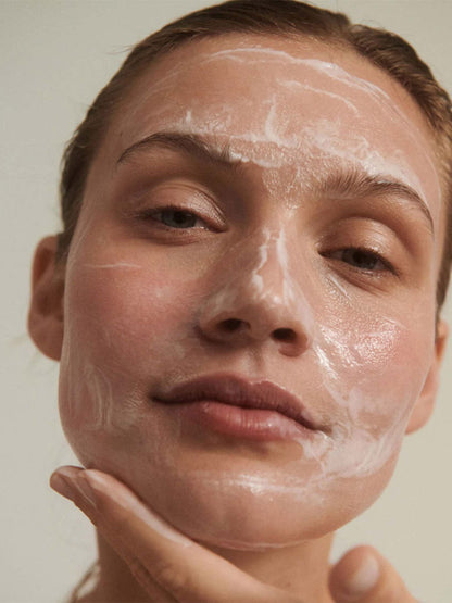 Mleczko do mycia twarzy Honey BÉBÉ Concept 