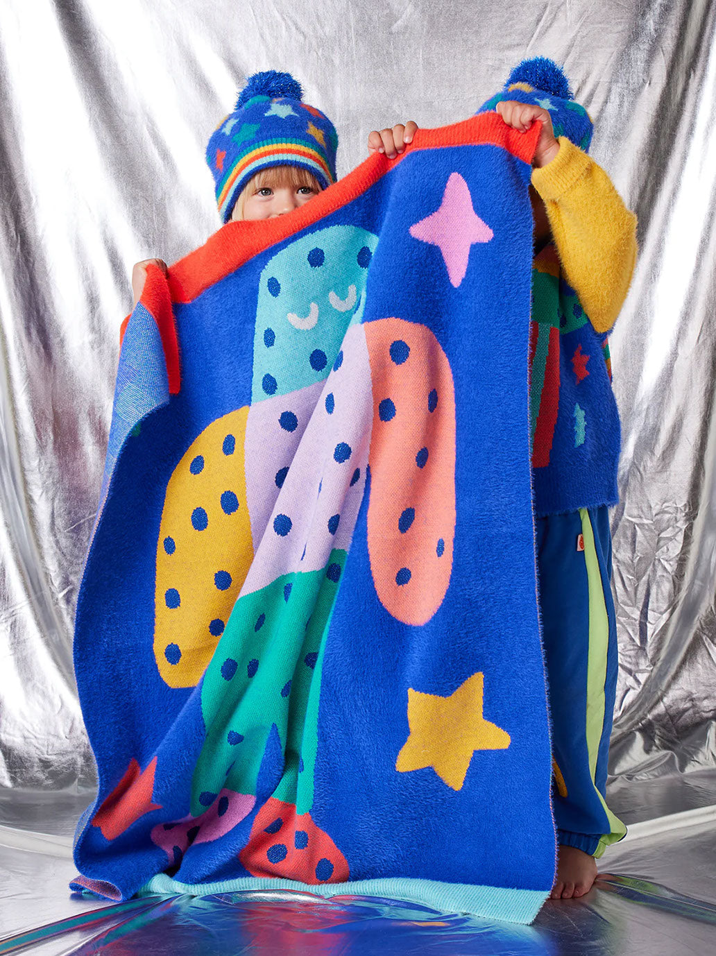 Miękki kocyk z kolorowym wzorem Halcyon Nights BÉBÉ Concept 