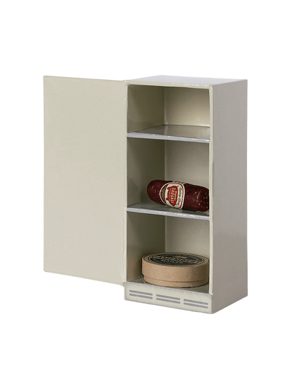 Kartonowa lodówka Maileg BÉBÉ Concept 