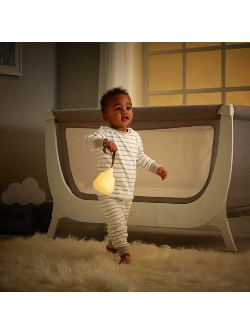 Przenośna lampka nocna Moonlight shnuggle BÉBÉ Concept