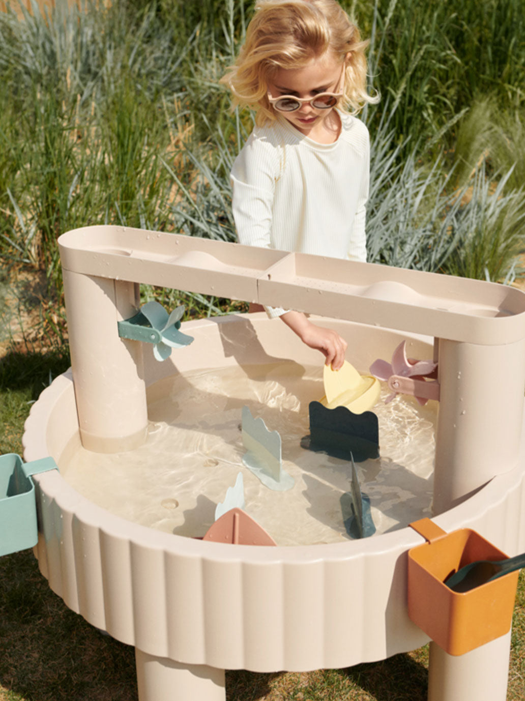 Stolik do zabaw piaskiem i wodą Sepp Activity Table Liewood BÉBÉ Concept 