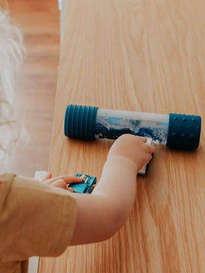 Uspokajająca butelka sensoryczna DIY Jellystone BÉBÉ Concept