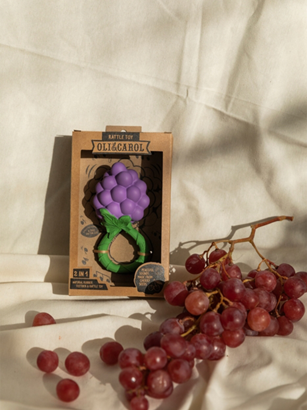 Gryzak grzechotka z kauczuku Oli &amp; Carol BÉBÉ Concept 