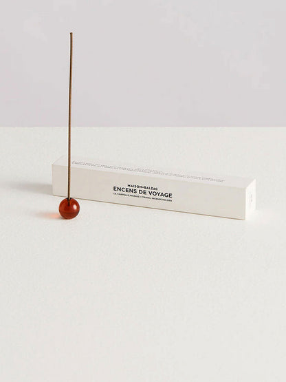 Zestaw prezentowy kadzidełka z podstawką Maison Balzac BÉBÉ Concept 