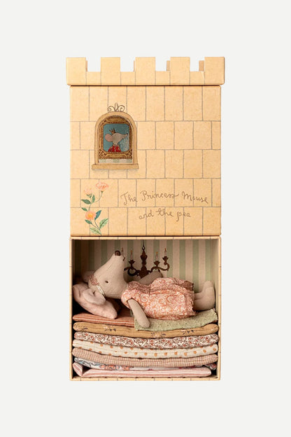 princesse souris sur un petit pois OCHER