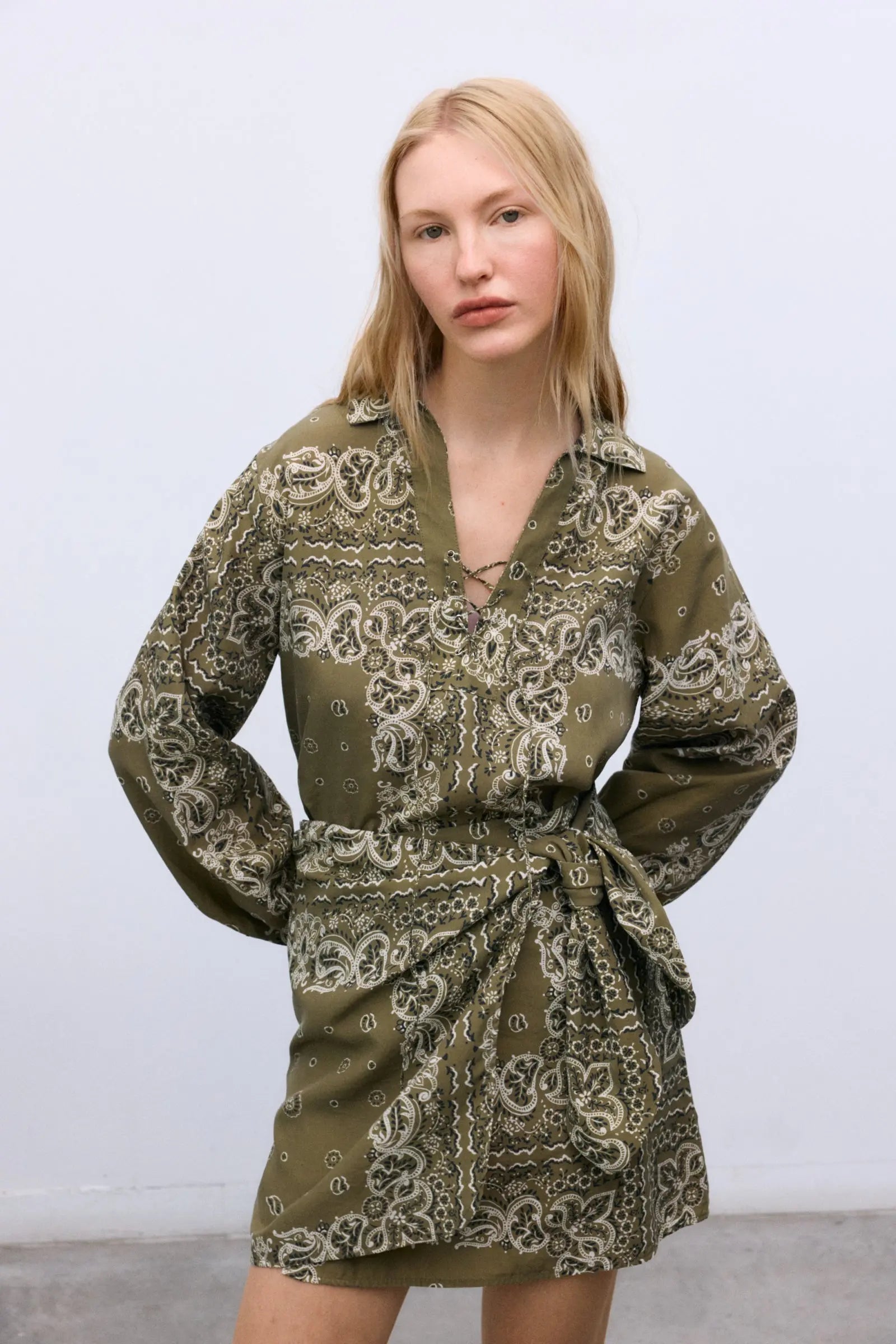 Waterlily Woman Skirt Bandana Print The New Society BEBE Concept 