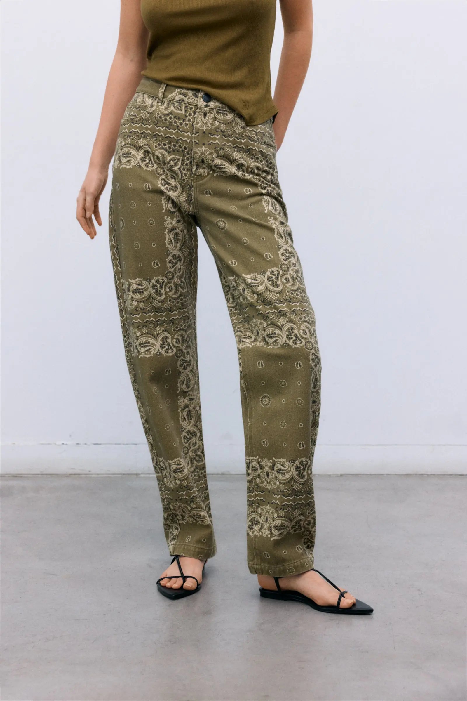 Waterlily Woman Pant Bandana Woman Print The New Society BEBE Concept 